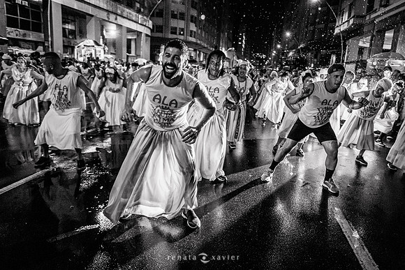 0297_Ensaio de Rua da Viradouro 26.01.20_Renata Xavier Fotografia_RE028737