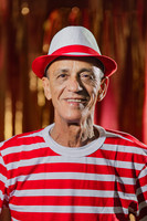 Estudio Fundo Vermelho com o Ciça