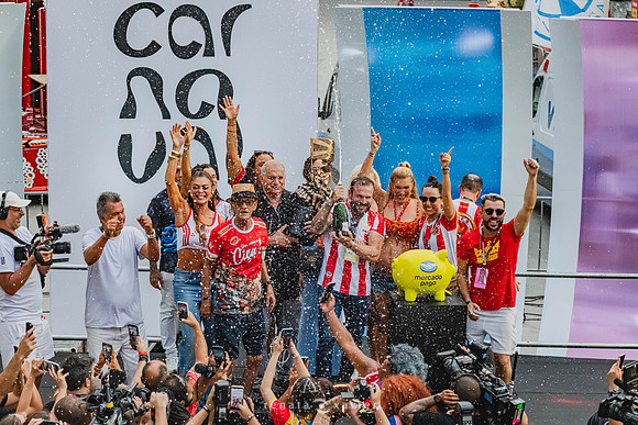 0225_Apuração Cidade do Samba Viradouro Campeã 2026_Leandro Lucas_Renata Xavier Fotografia_DSCF0242