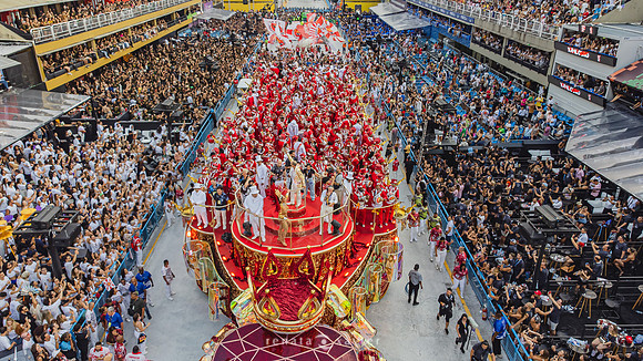 Desfile Campeãs Viradouro 2026_Renata Xavier Fotografia_DJI_0305