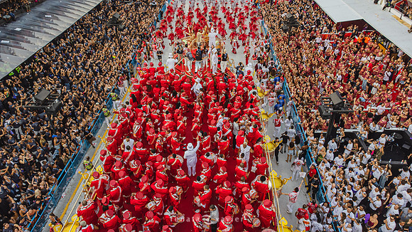 Desfile Campeãs Viradouro 2026_Renata Xavier Fotografia_DJI_0336