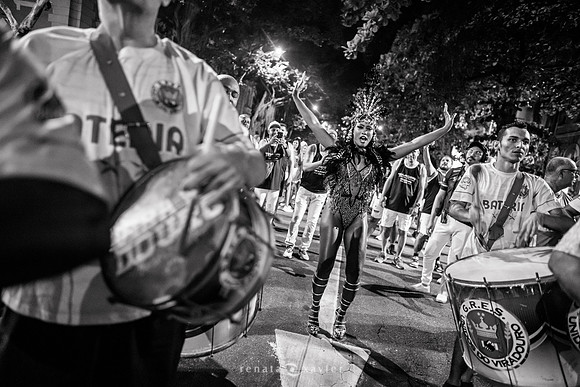 0056_Ensaio_de_Rua_Viradouro_09.02.25_Renata_Xavier_Fotografia_Z7N_7544