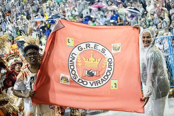 0220_Desfile das Campeãs_Viradouro_Fotógrafos Renata Xavier e Leandro Lucas_LE027993