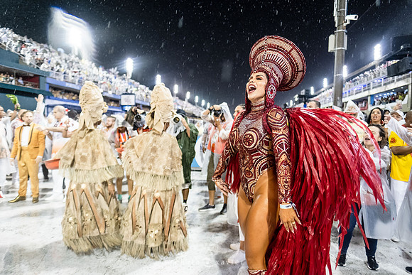 0158_Desfile das Campeãs_Viradouro_Fotógrafos Renata Xavier e Leandro Lucas_RE022401