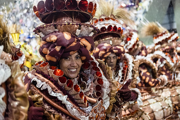 0228_Desfile das Campeãs_Viradouro_Fotógrafos Renata Xavier e Leandro Lucas_LE028005