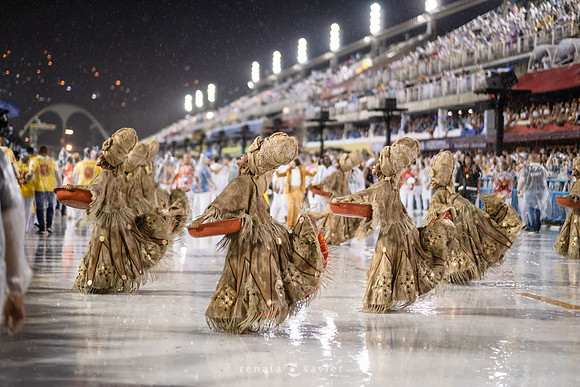 0201_Desfile das Campeãs_Viradouro_Fotógrafos Renata Xavier e Leandro Lucas_RE017771