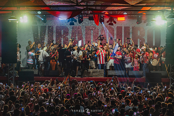 0162_Festa da Vitória da Viradouro na Quadra_Carnaval 2024_Renata Xavier Fotografia