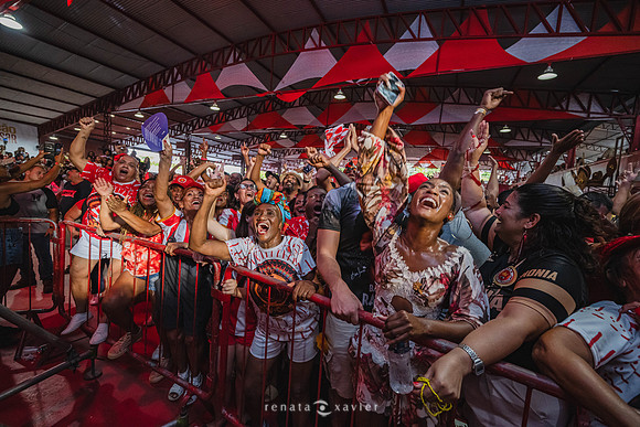 0368_Apuração e Vitória na Quadra da Viradouro_Carnaval 2024_Renata Xavier Fotografia
