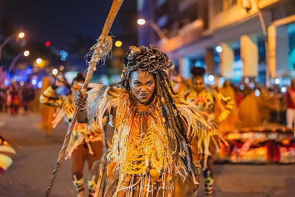 0375_Desfile Viradouro Campeã Amaral Peixoto_Renata Xavier Fotografia_DSC_2467