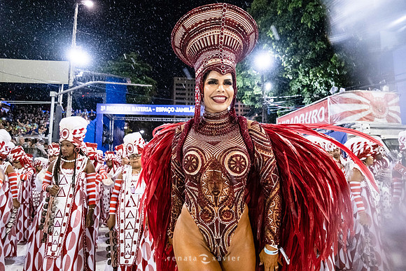 0144_Desfile das Campeãs_Viradouro_Fotógrafos Renata Xavier e Leandro Lucas_TSFV2170