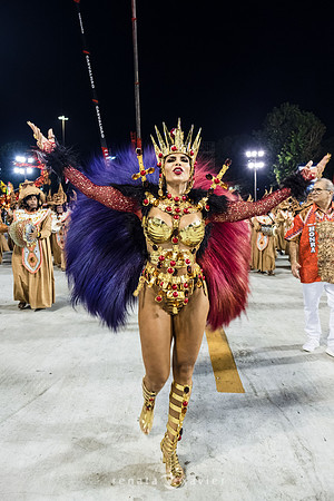 0089_Viradouro 2019 Desfile das Campeãs_Renata Xavier, Leandro Lucas e Gabriel Pulitini