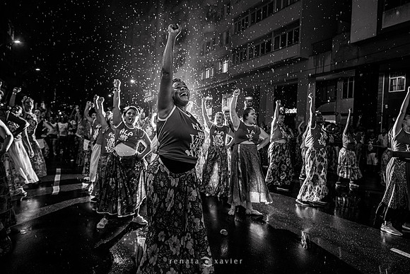 0333_Ensaio de Rua da Viradouro 26.01.20_Renata Xavier Fotografia_RE028857