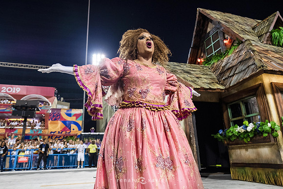 0244_Viradouro 2019 Desfile das Campeãs_Renata Xavier, Leandro Lucas e Gabriel Pulitini