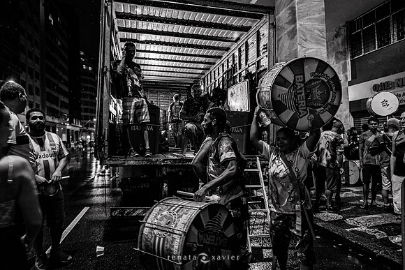 0011_Ensaio de Rua da Viradouro 26.01.20_Renata Xavier Fotografia_RE028175