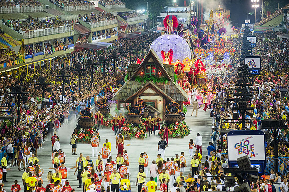 0401_Viradouro 2019 Desfile das Campeãs_Renata Xavier, Leandro Lucas e Gabriel Pulitini