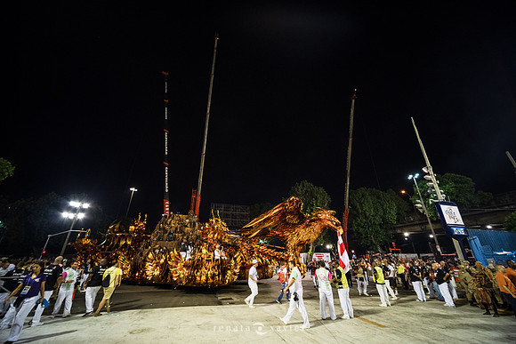 0022_Viradouro 2019 Desfile das Campeãs_Renata Xavier, Leandro Lucas e Gabriel Pulitini