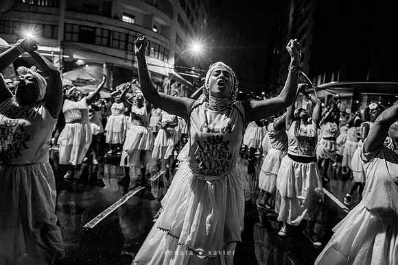 0165_Ensaio de Rua da Viradouro 26.01.20_Renata Xavier Fotografia_RE028340