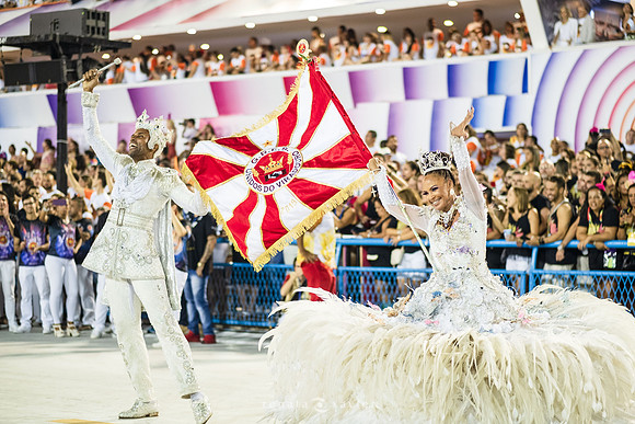 0356_Viradouro 2019 Desfile das Campeãs_Renata Xavier, Leandro Lucas e Gabriel Pulitini