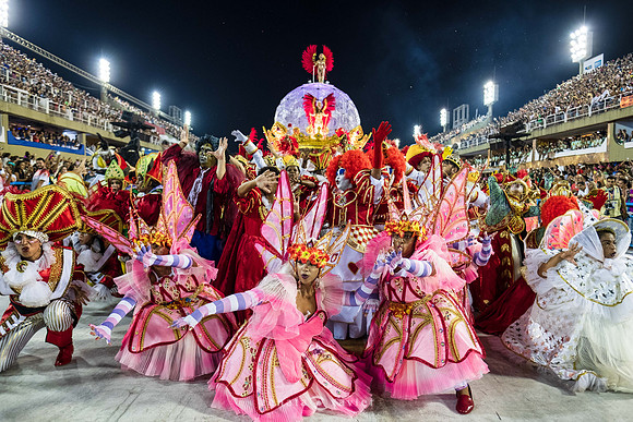 0333_Viradouro 2019 Desfile das Campeãs_Renata Xavier, Leandro Lucas e Gabriel Pulitini