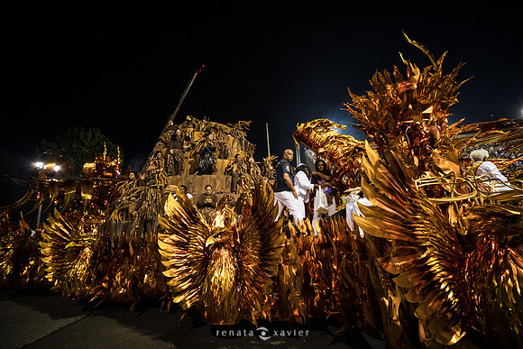 0016_Viradouro 2019 Desfile das Campeãs_Renata Xavier, Leandro Lucas e Gabriel Pulitini