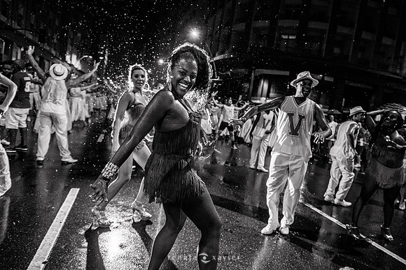 0252_Ensaio de Rua da Viradouro 26.01.20_Renata Xavier Fotografia_RE028652