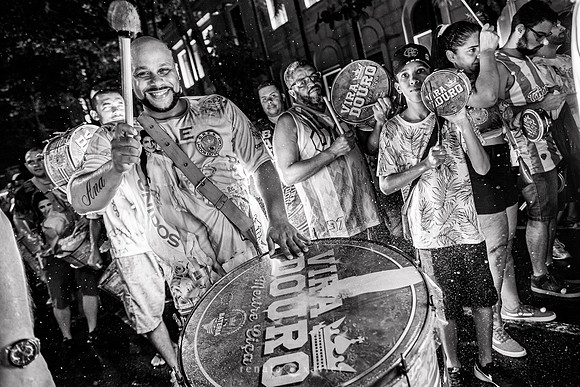 0040_Ensaio de Rua da Viradouro 26.01.20_Renata Xavier Fotografia_RE028240