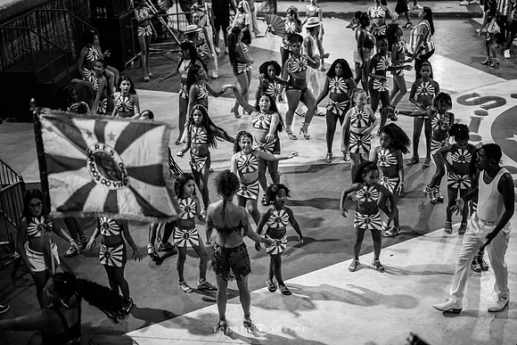 0013_Ensaio_Quadra_Viradouro_18.02.25_Renata_Xavier_Fotografia_DSC_4393