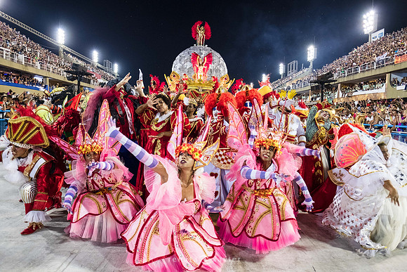 0328_Viradouro 2019 Desfile das Campeãs_Renata Xavier, Leandro Lucas e Gabriel Pulitini