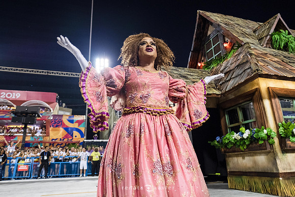 0245_Viradouro 2019 Desfile das Campeãs_Renata Xavier, Leandro Lucas e Gabriel Pulitini
