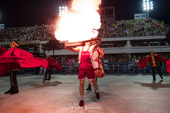 0402_Viradouro 2019 Desfile das Campeãs_Renata Xavier, Leandro Lucas e Gabriel Pulitini