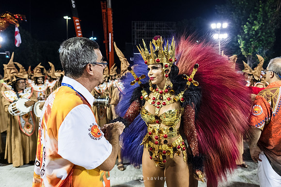 0084_Viradouro 2019 Desfile das Campeãs_Renata Xavier, Leandro Lucas e Gabriel Pulitini
