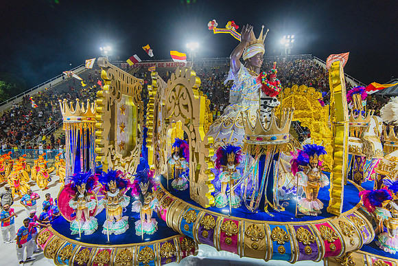 1523_Desfile União de Maricá na Sapucaí_Renata Xavier Fotografia_DSC_5113_PB