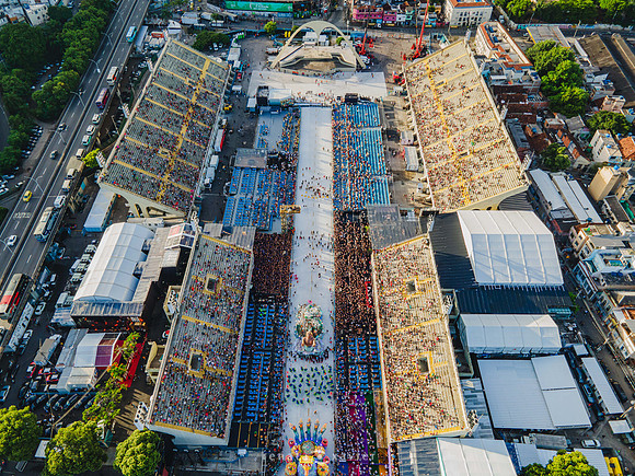 1551_Desfile das Campeãs Viradouro 2024_Renata Xavier Fotografia_DJI_0832_PB