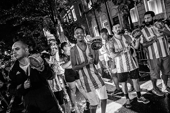 0034_Ensaio de Rua da Viradouro 26.01.20_Renata Xavier Fotografia_RE028220