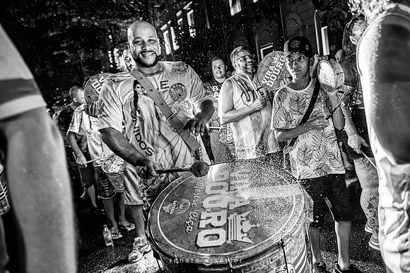 0041_Ensaio de Rua da Viradouro 26.01.20_Renata Xavier Fotografia_RE028242