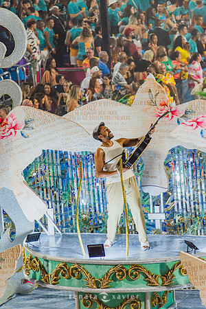 0211_Desfile União de Maricá na Sapucaí_Renata Xavier Fotografia__LEA5274_PB